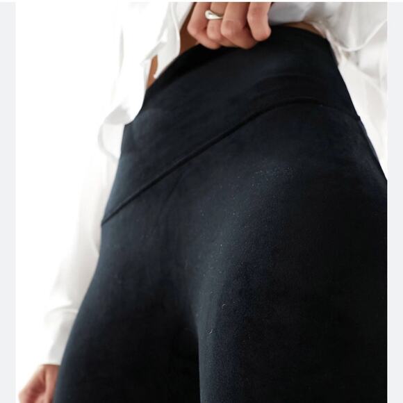 Spanx New Black Velvet Women's XS Shaping Leggings - Picture 8 of 14